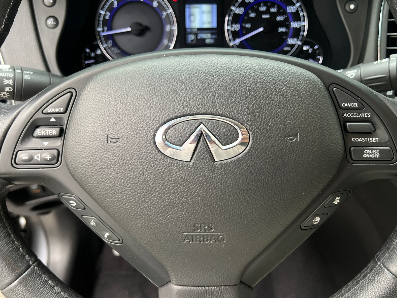 Thumbnail: 2016 INFINITI QX50 - 4