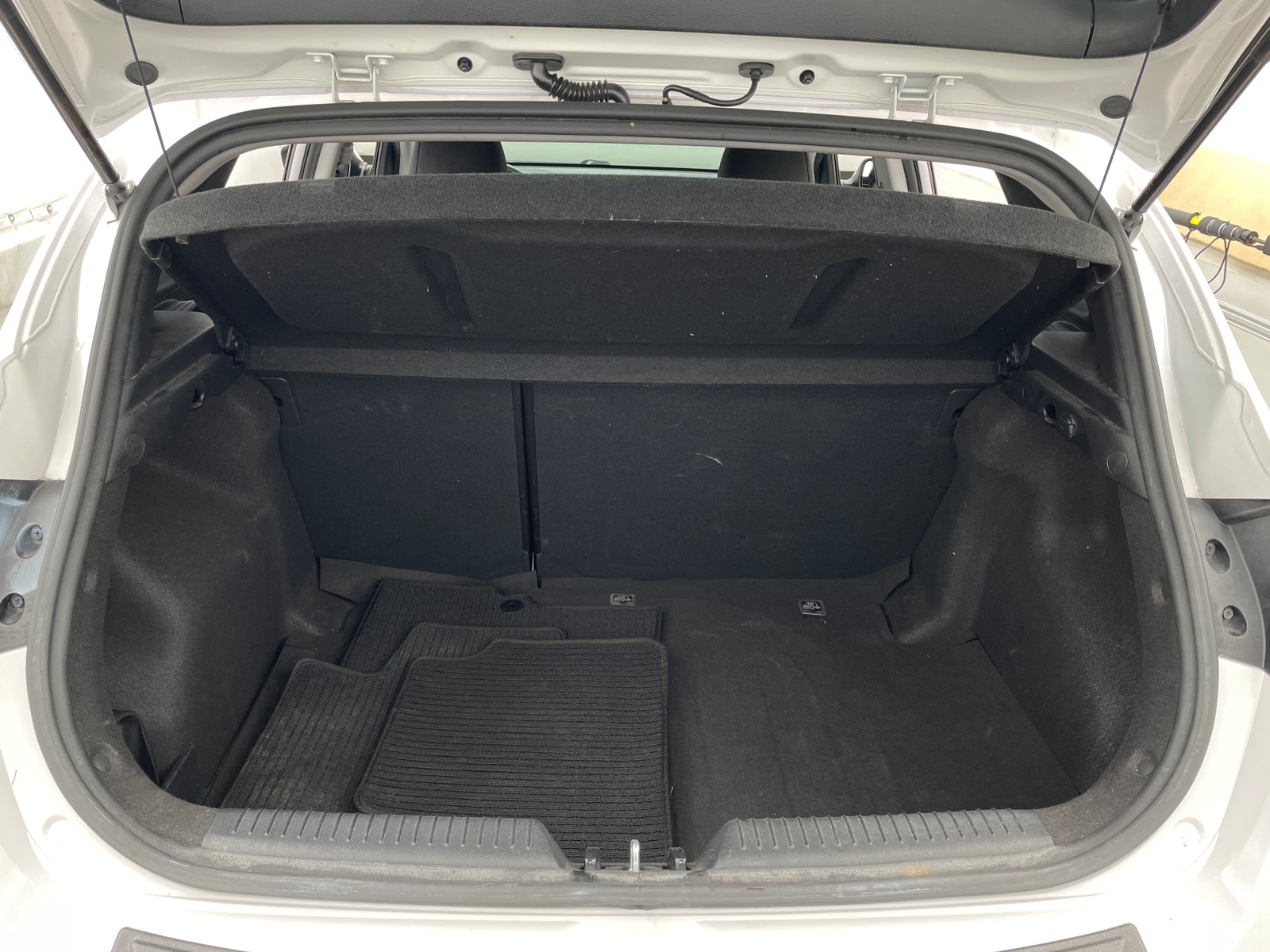 Thumbnail: 2016 Hyundai Elantra - 7