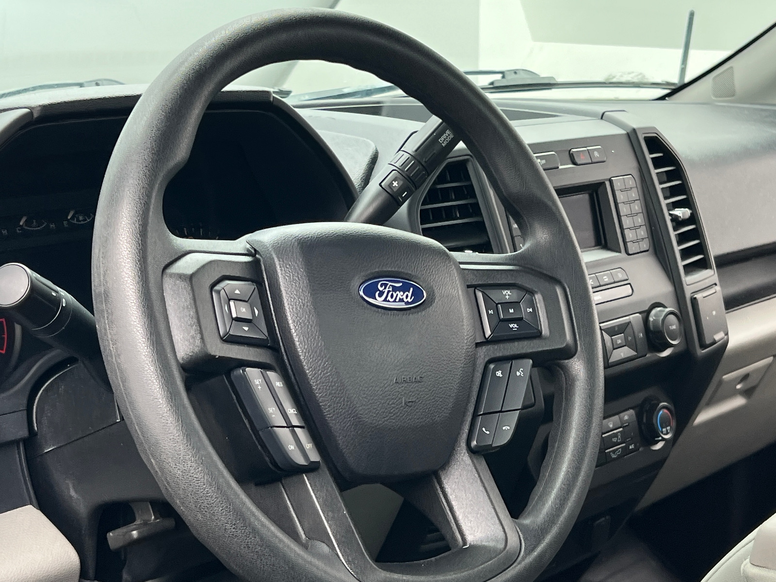 Thumbnail: 2020 Ford Econoline - 4