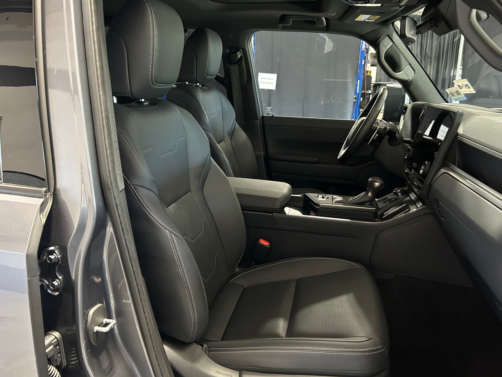 Thumbnail: 2024 Lexus GX - 2
