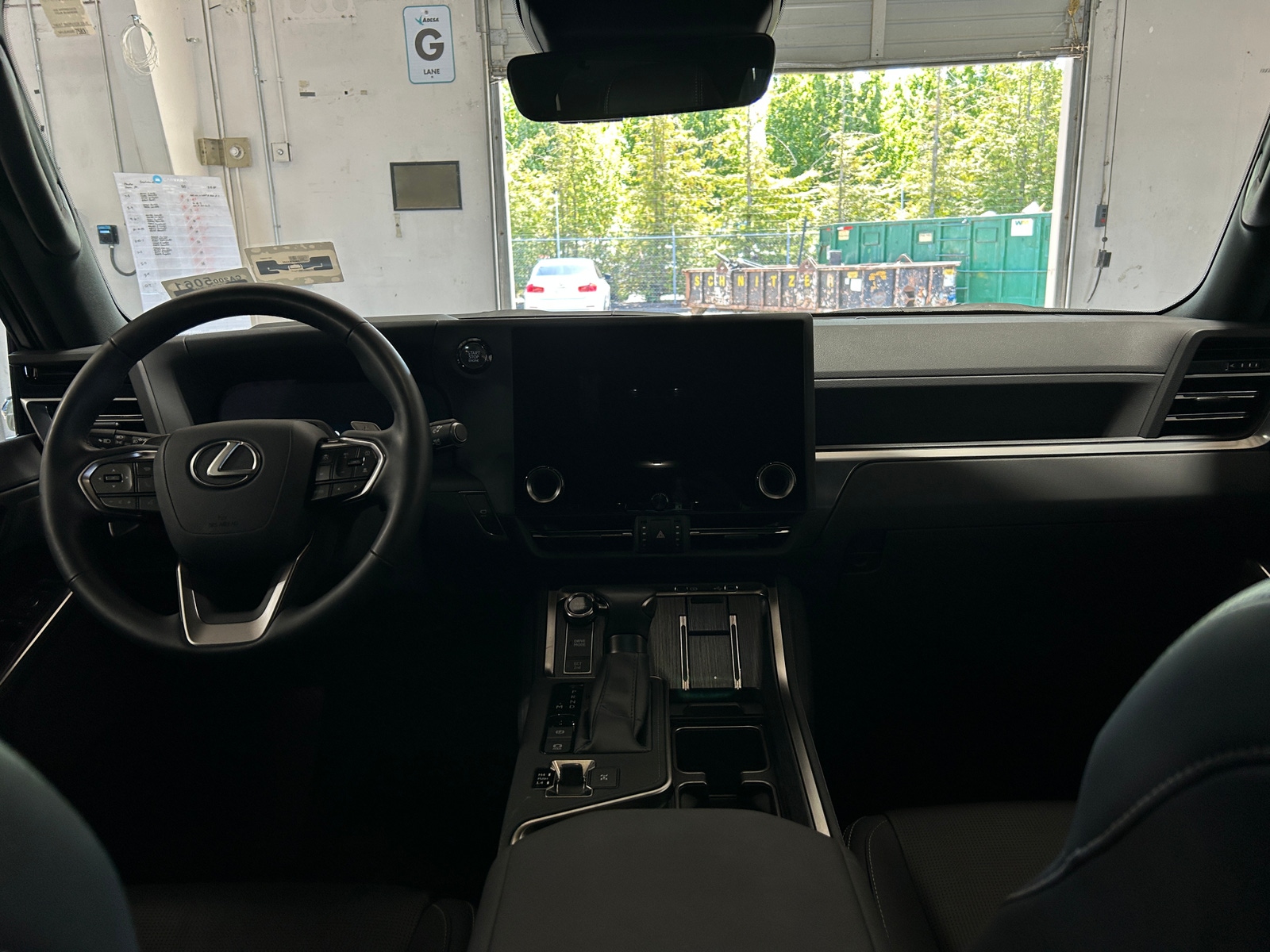 Thumbnail: 2024 Lexus GX - 3