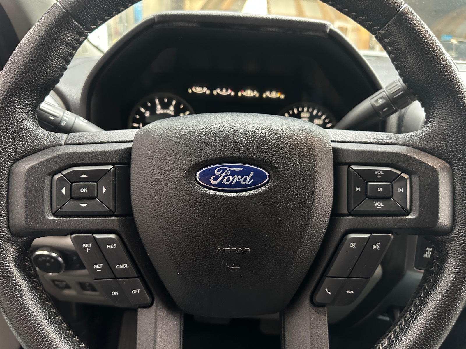 Thumbnail: 2016 Ford Econoline - 5
