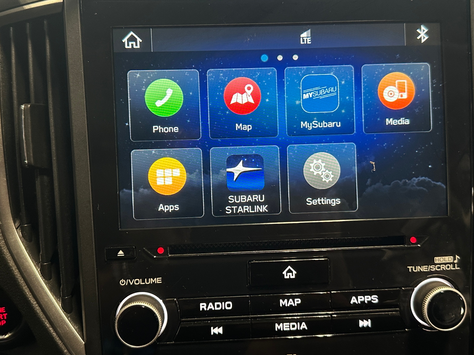 Thumbnail: 2019 Subaru Crosstrek - 3