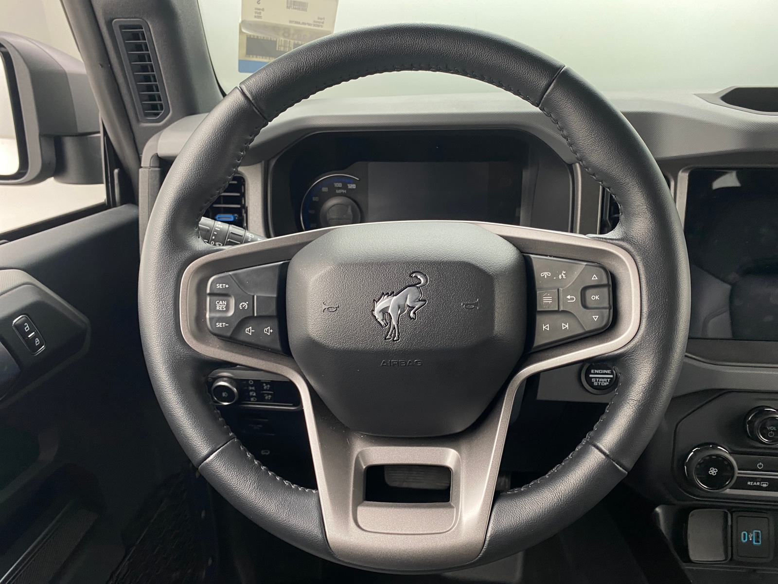 Thumbnail: 2024 Ford Bronco - 4