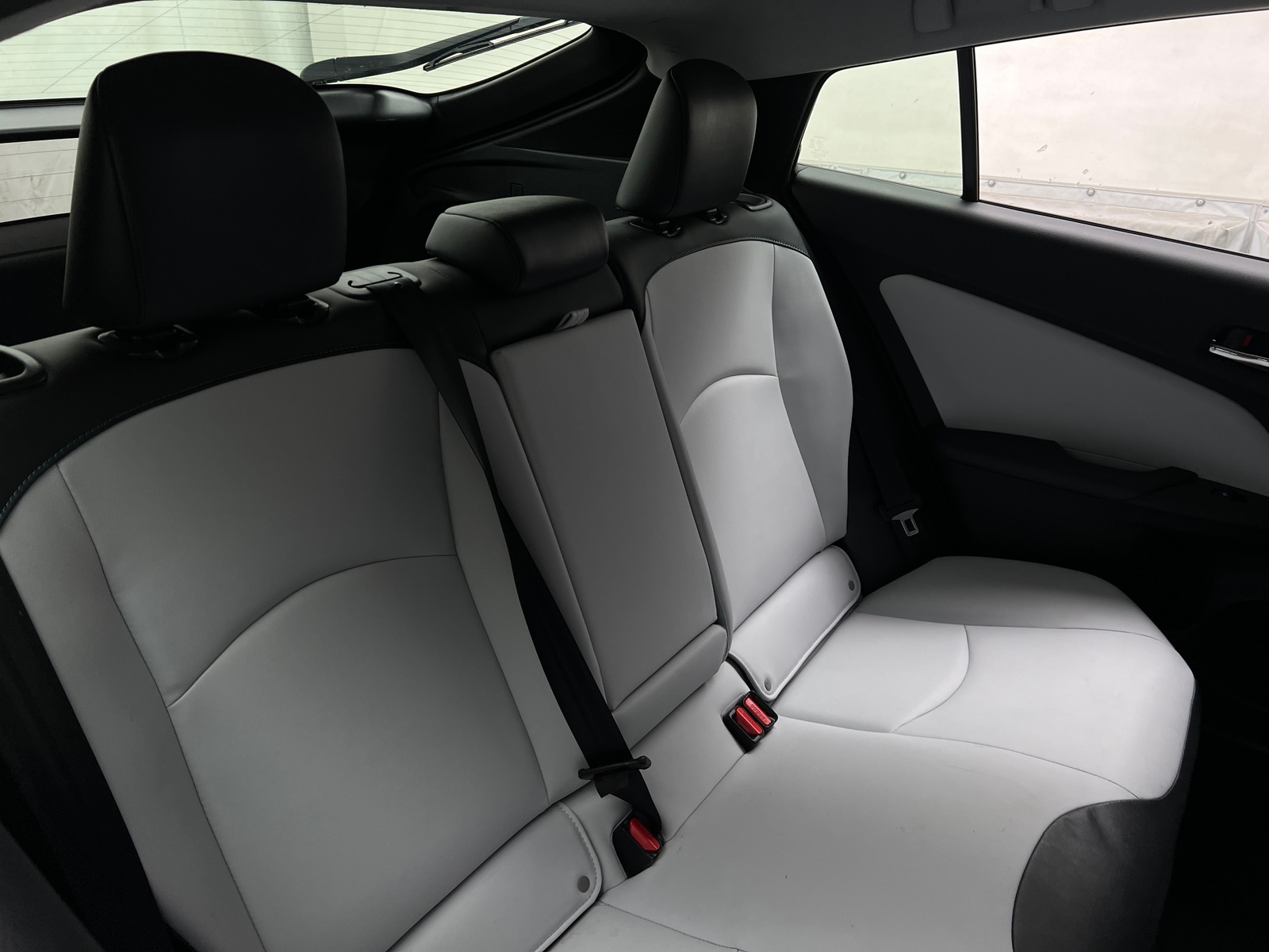 Thumbnail: 2018 Toyota Prius - 5