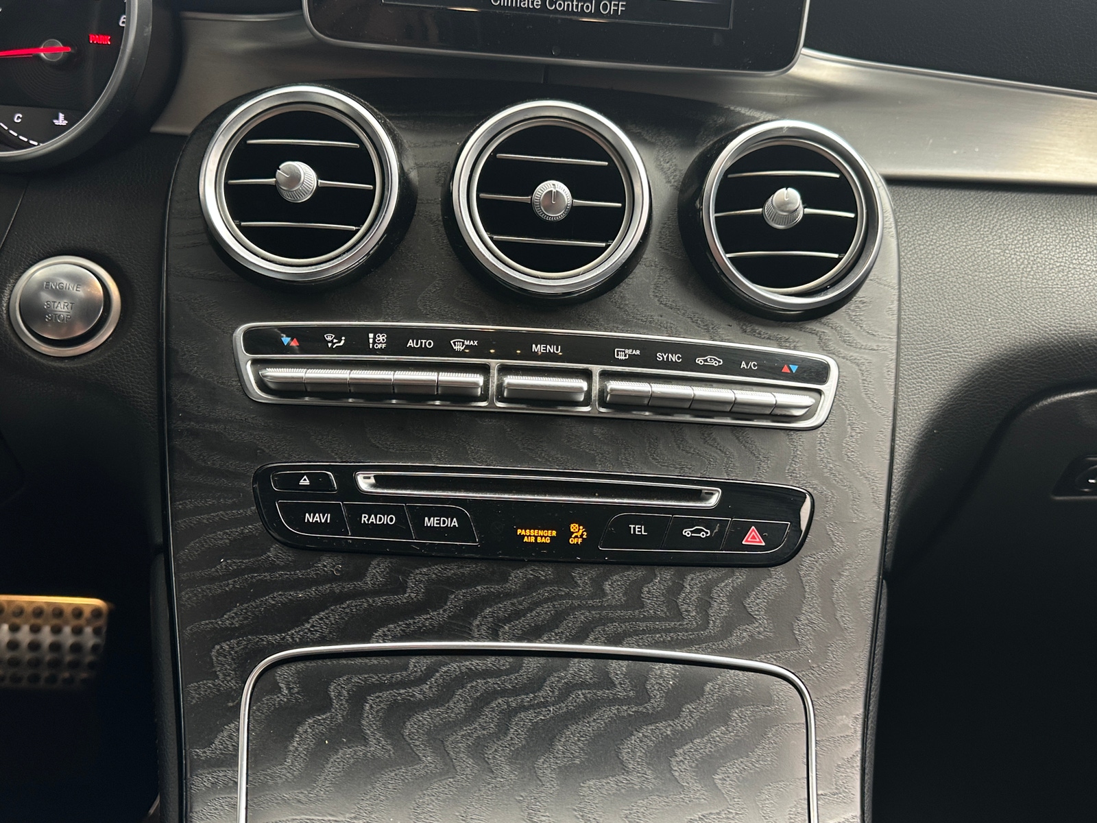 Thumbnail: 2019 Mercedes-Benz GLC - 3
