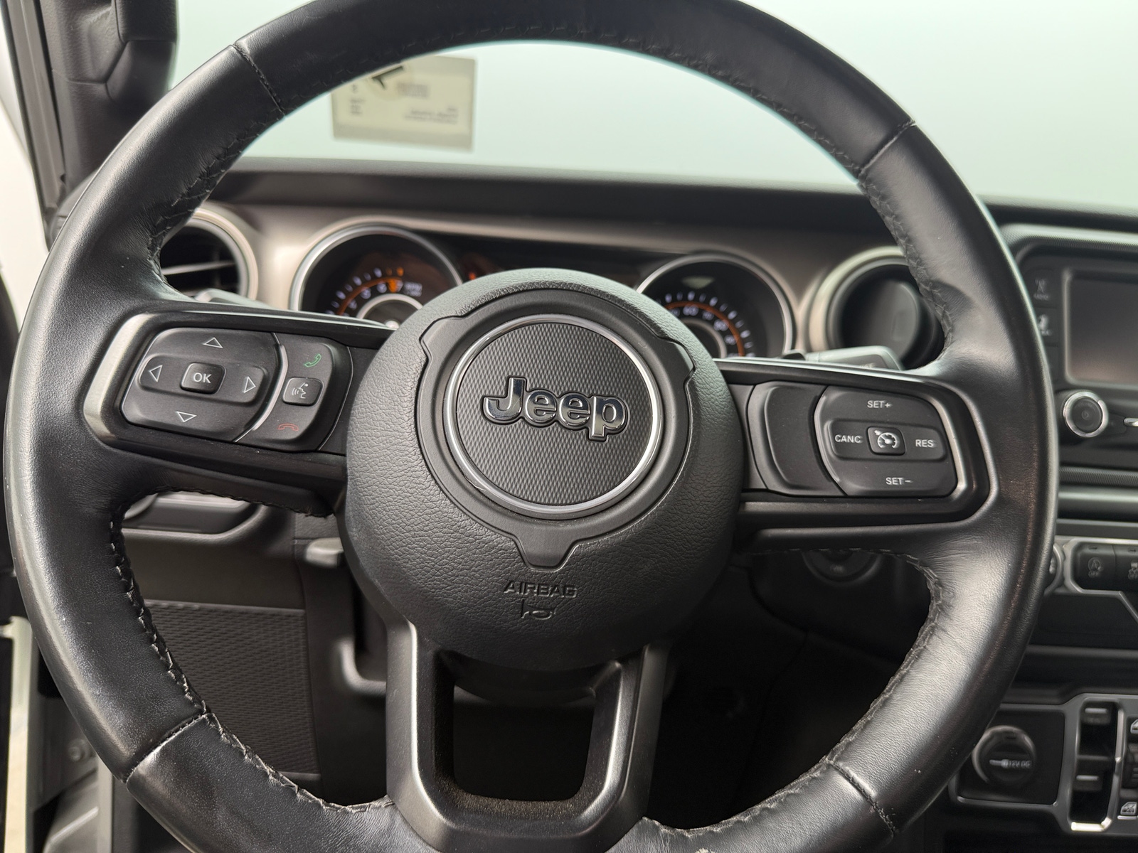 Thumbnail: 2020 Jeep Wrangler - 5