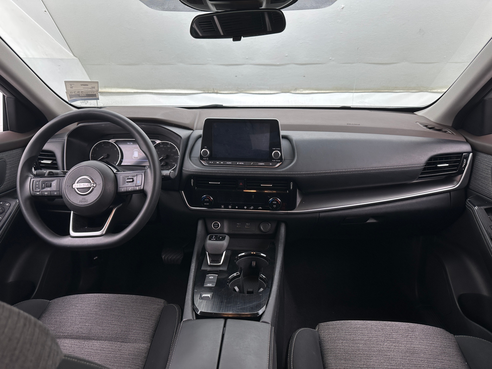 Thumbnail: 2022 Nissan Rogue - 3