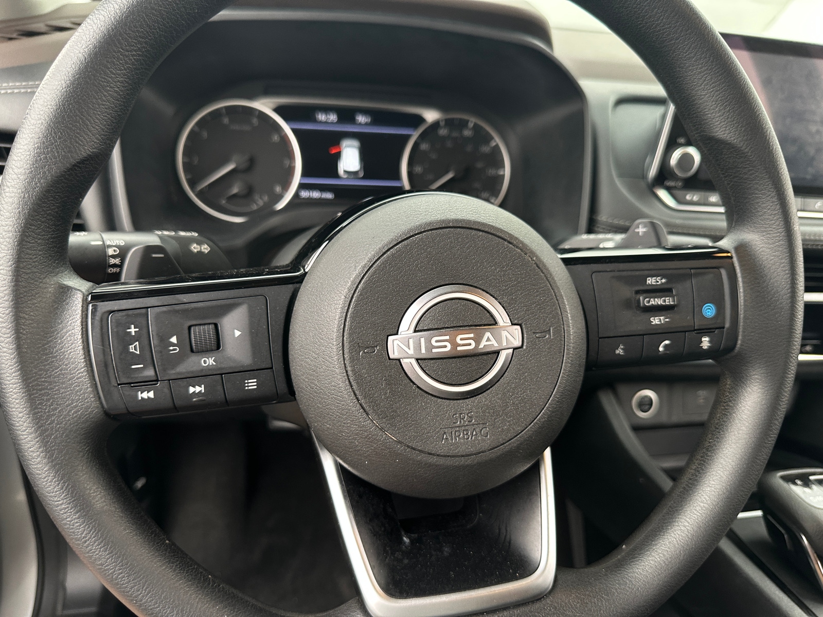 Thumbnail: 2022 Nissan Rogue - 5