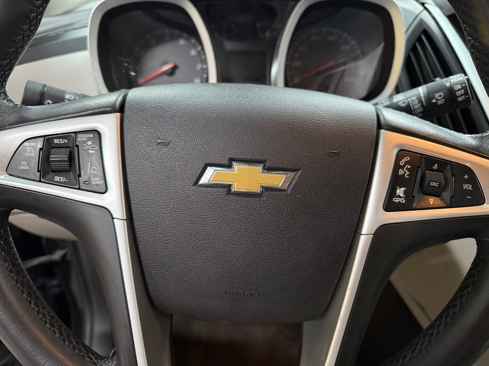 Thumbnail: 2015 Chevrolet Equinox - 4