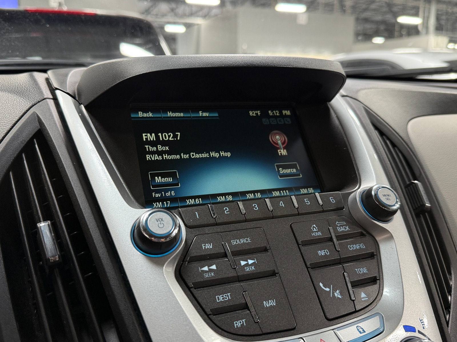 Thumbnail: 2015 Chevrolet Equinox - 3