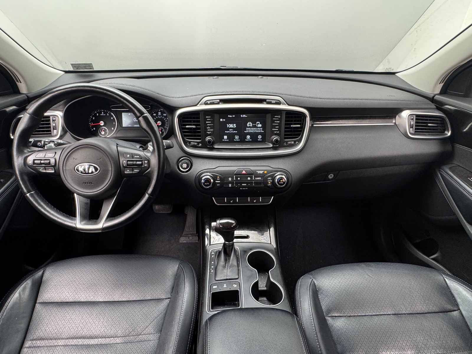 Thumbnail: 2017 Kia Sorento - 2