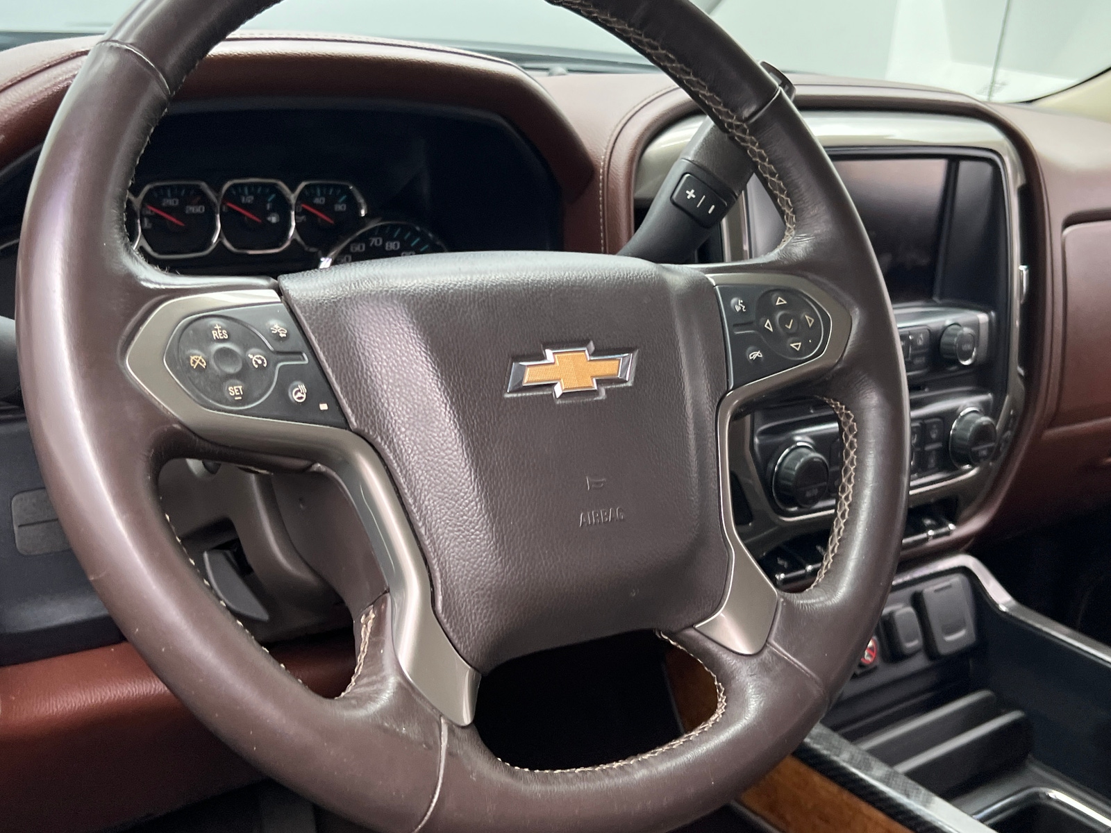 Thumbnail: 2017 Chevrolet Silverado 1500 - 4