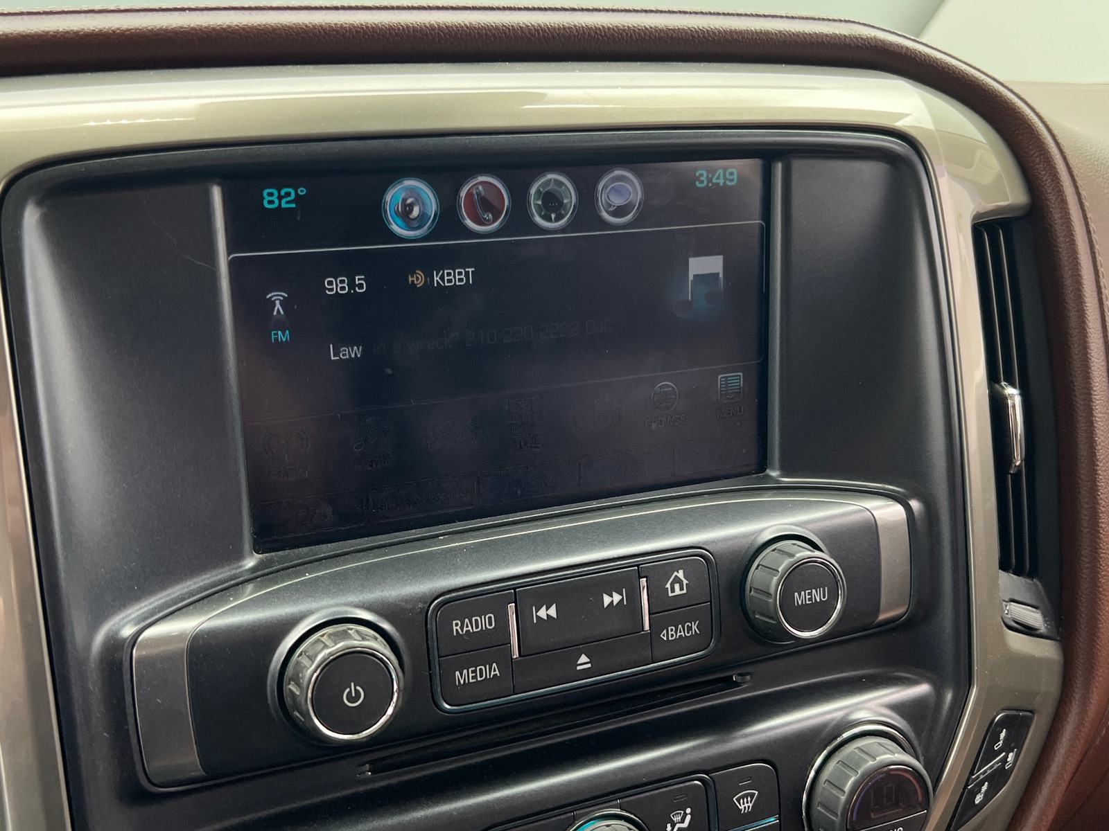 Thumbnail: 2017 Chevrolet Silverado 1500 - 3