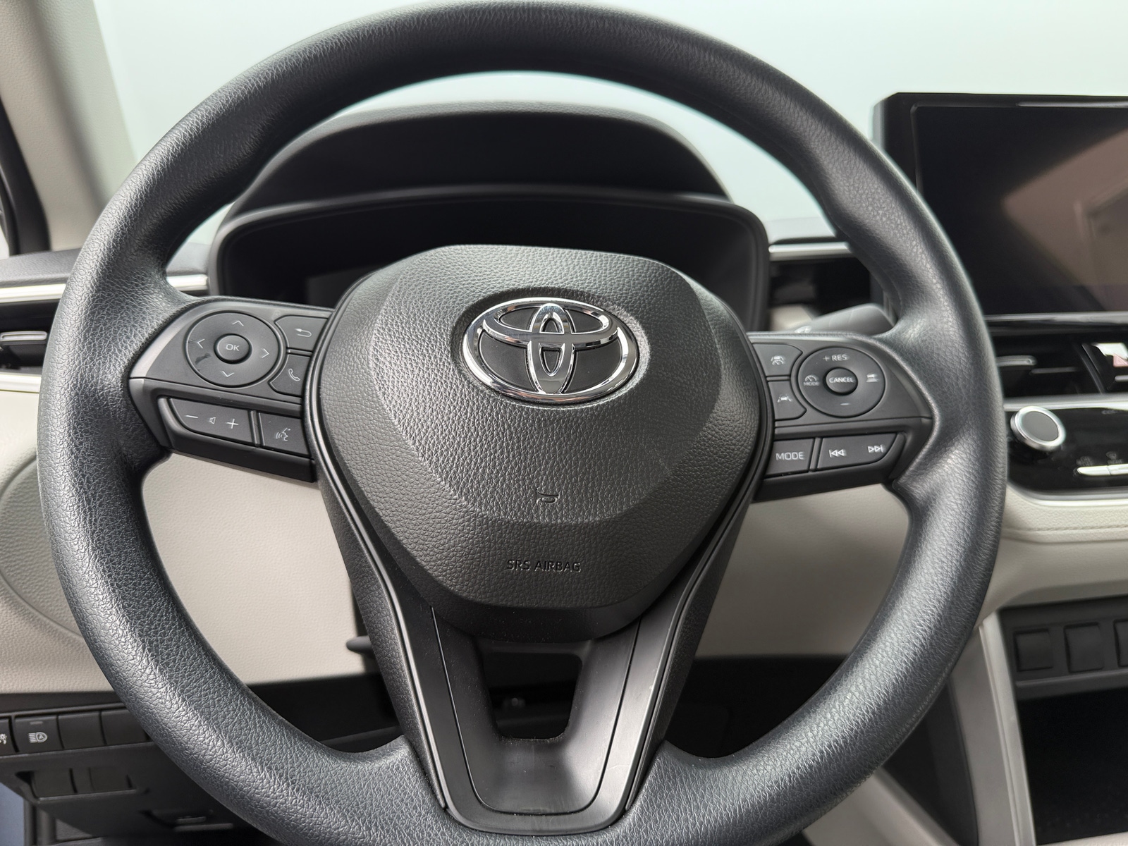 Thumbnail: 2025 Toyota Corolla Cross - 5