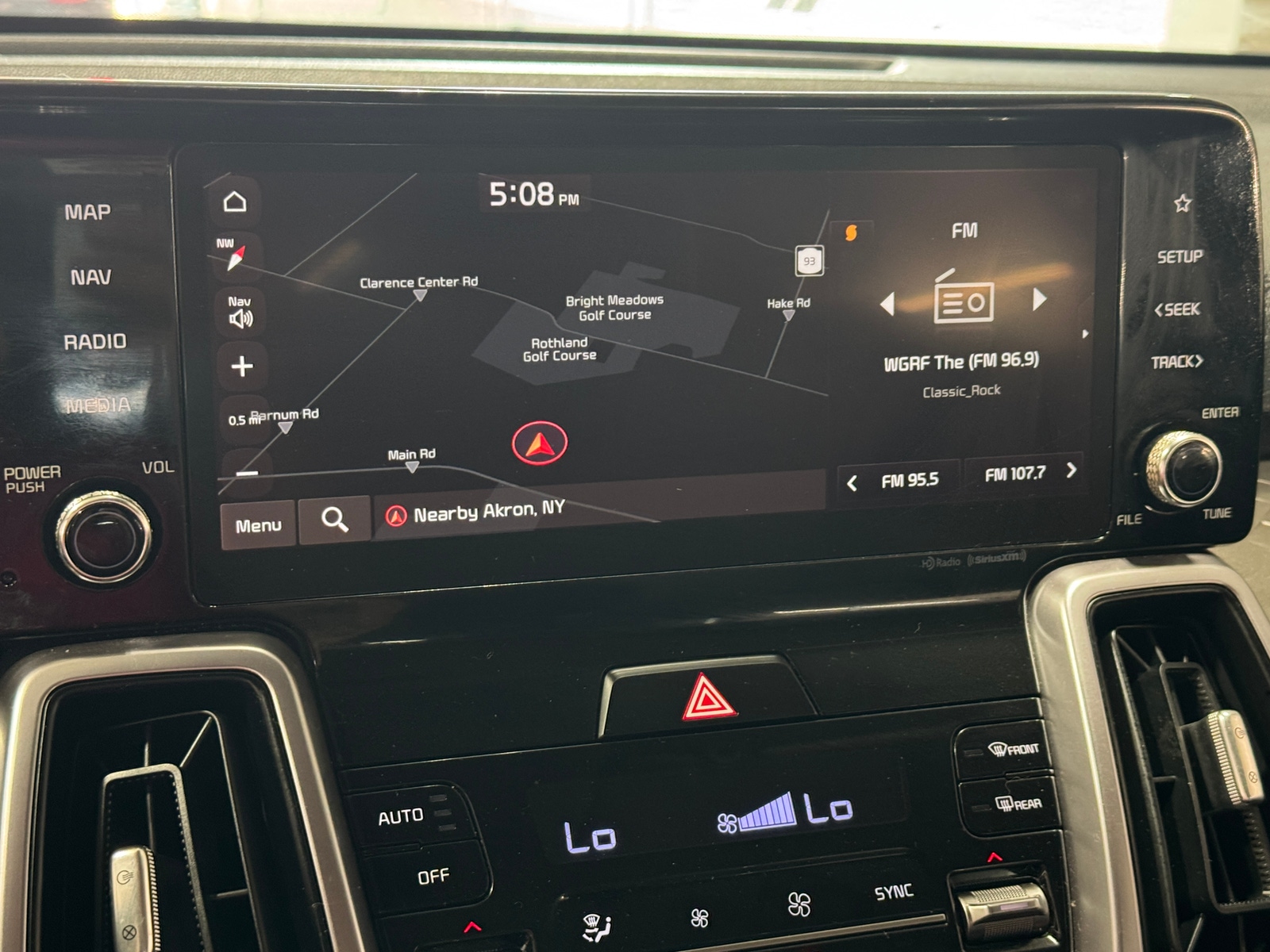 Thumbnail: 2023 Kia Sorento - 3