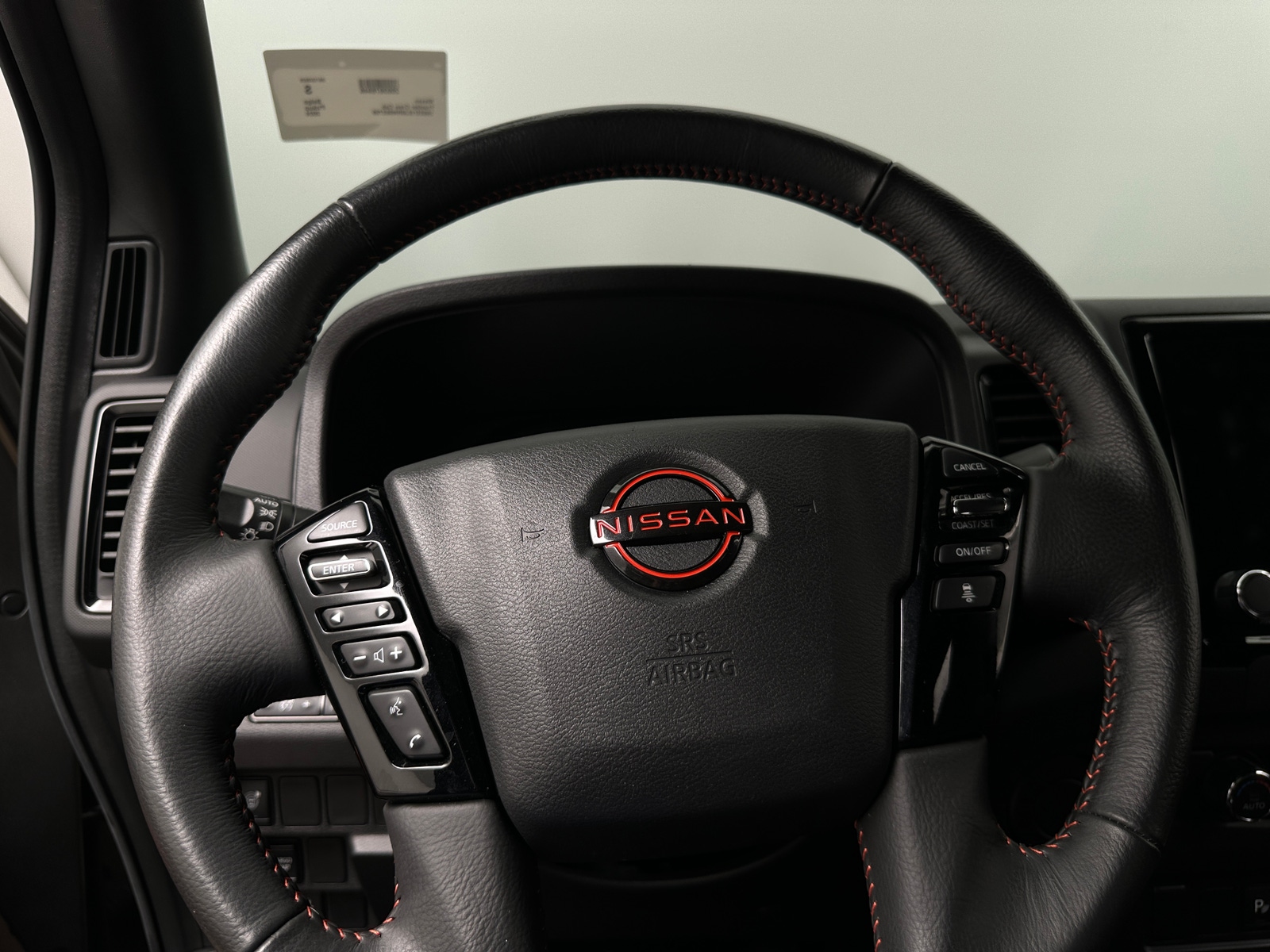 Thumbnail: 2024 Nissan Frontier - 5