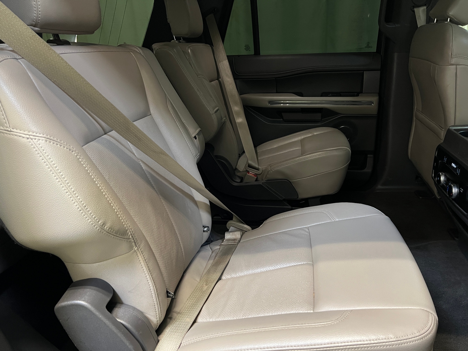 Thumbnail: 2020 Ford Expedition - 6