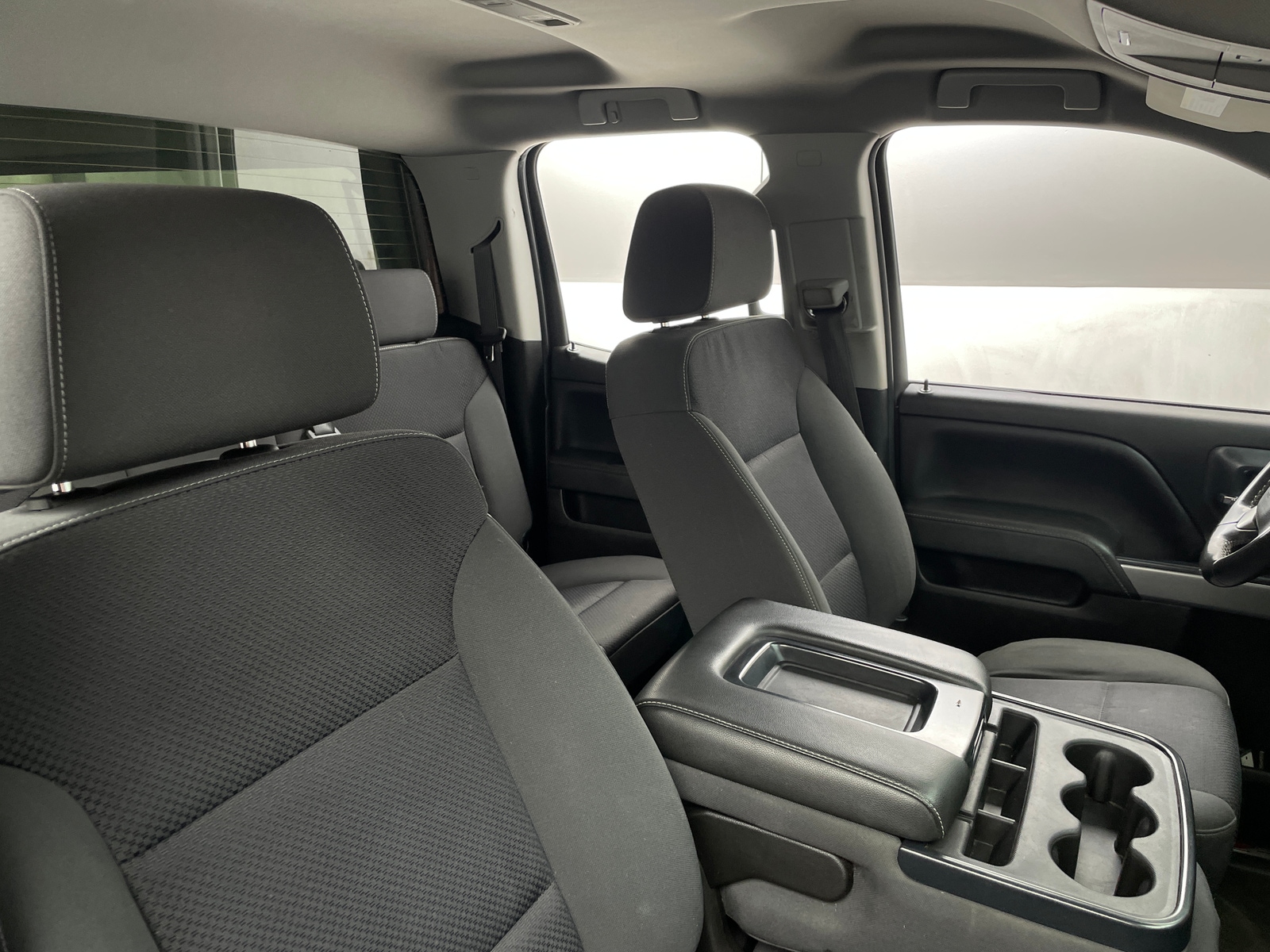 Thumbnail: 2018 Chevrolet Silverado 1500 - 2