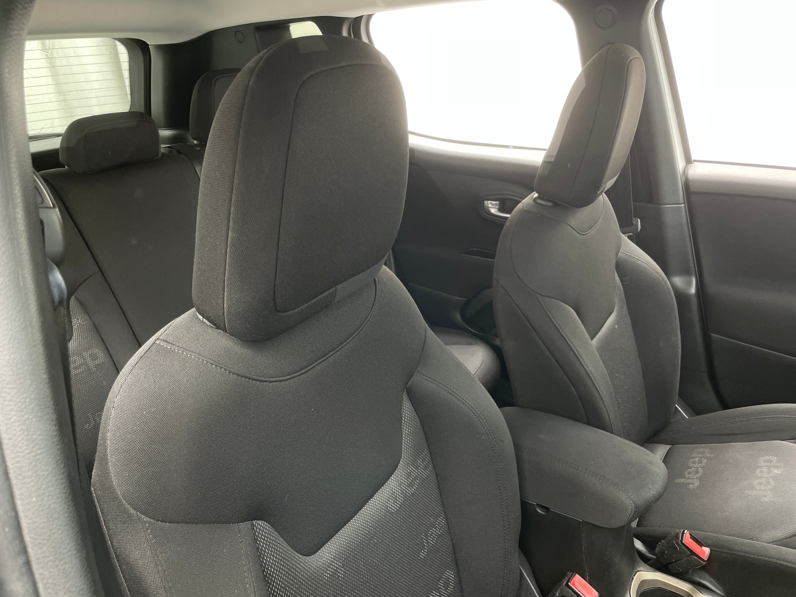 Thumbnail: 2017 Jeep Renegade - 2