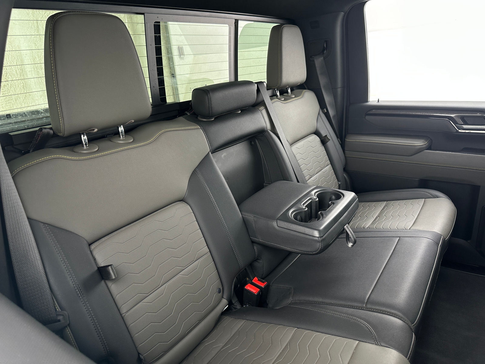 Thumbnail: 2024 Chevrolet Silverado 2500 - 5