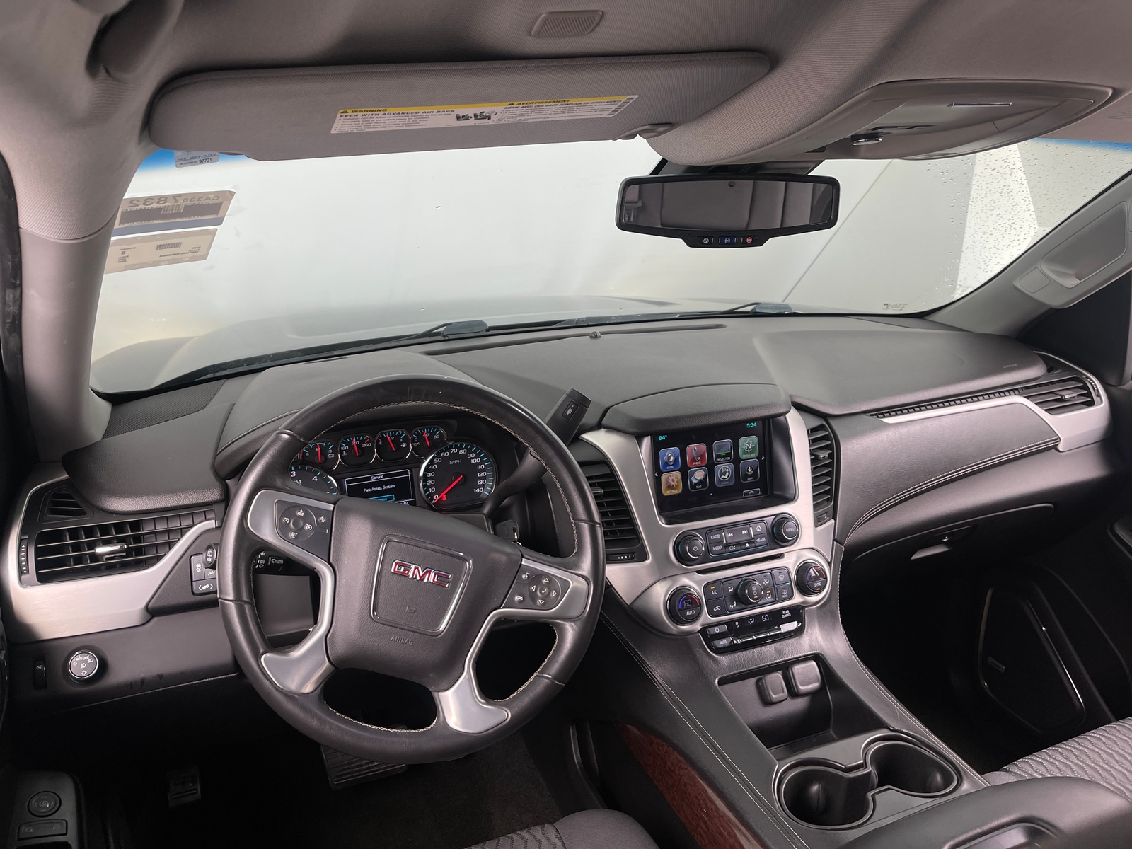 Thumbnail: 2017 GMC Yukon - 3