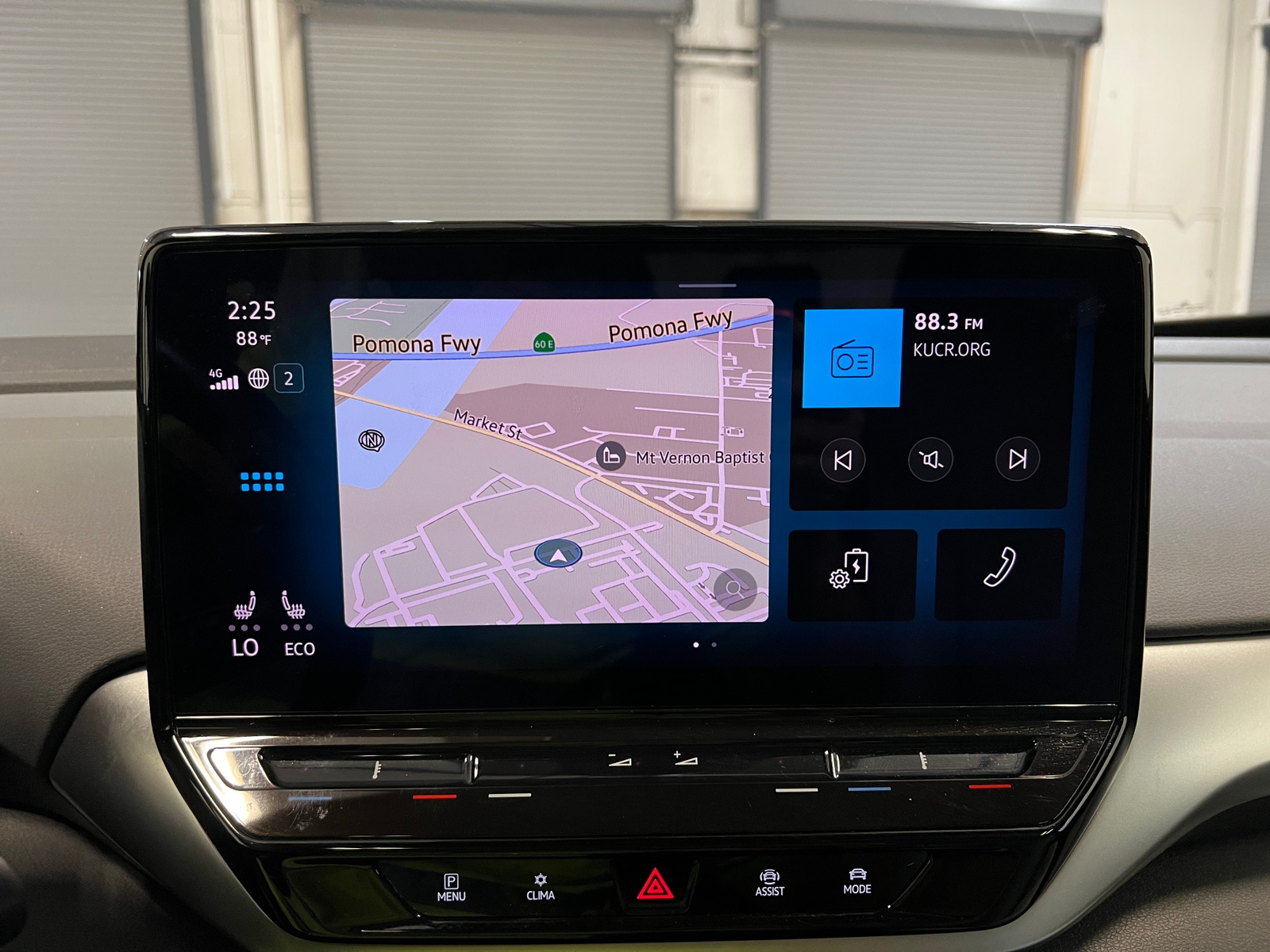 Thumbnail: 2021 Volkswagen ID.4 - 3