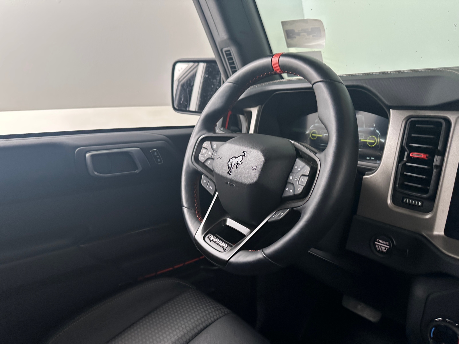 Thumbnail: 2024 Ford Bronco - 5