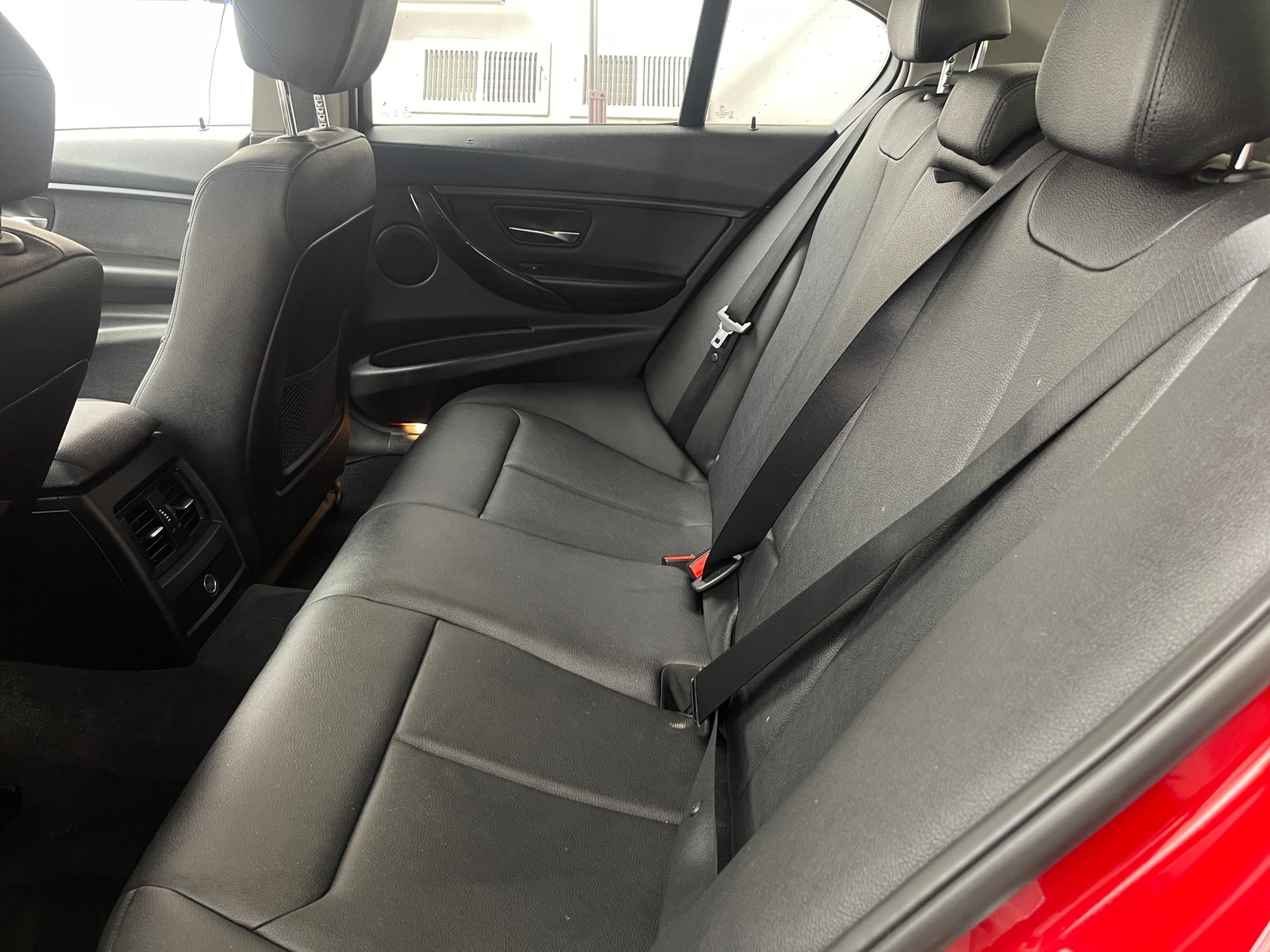 Thumbnail: 2015 BMW 3 Series - 5