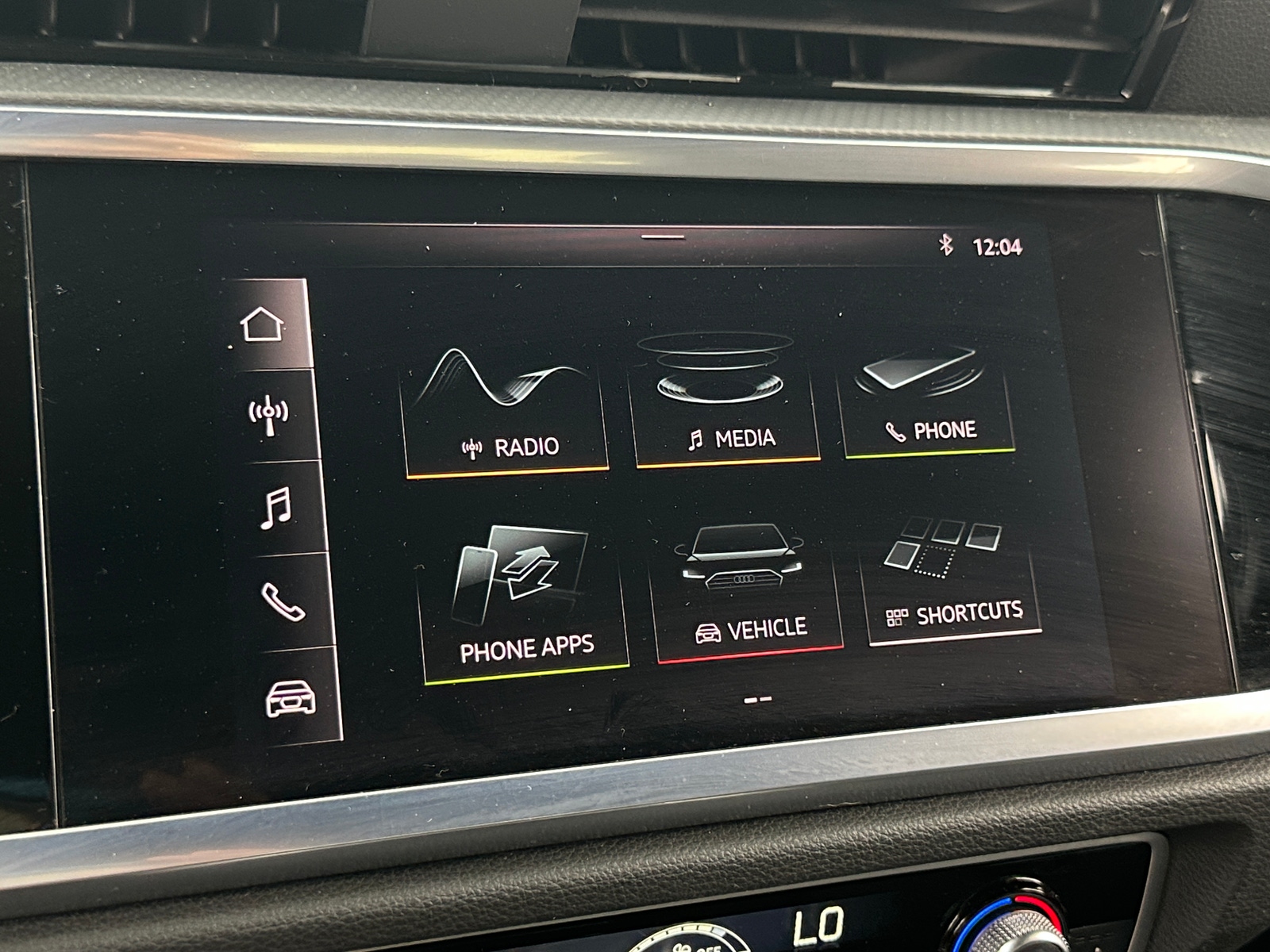 Thumbnail: 2021 Audi Q3 - 3