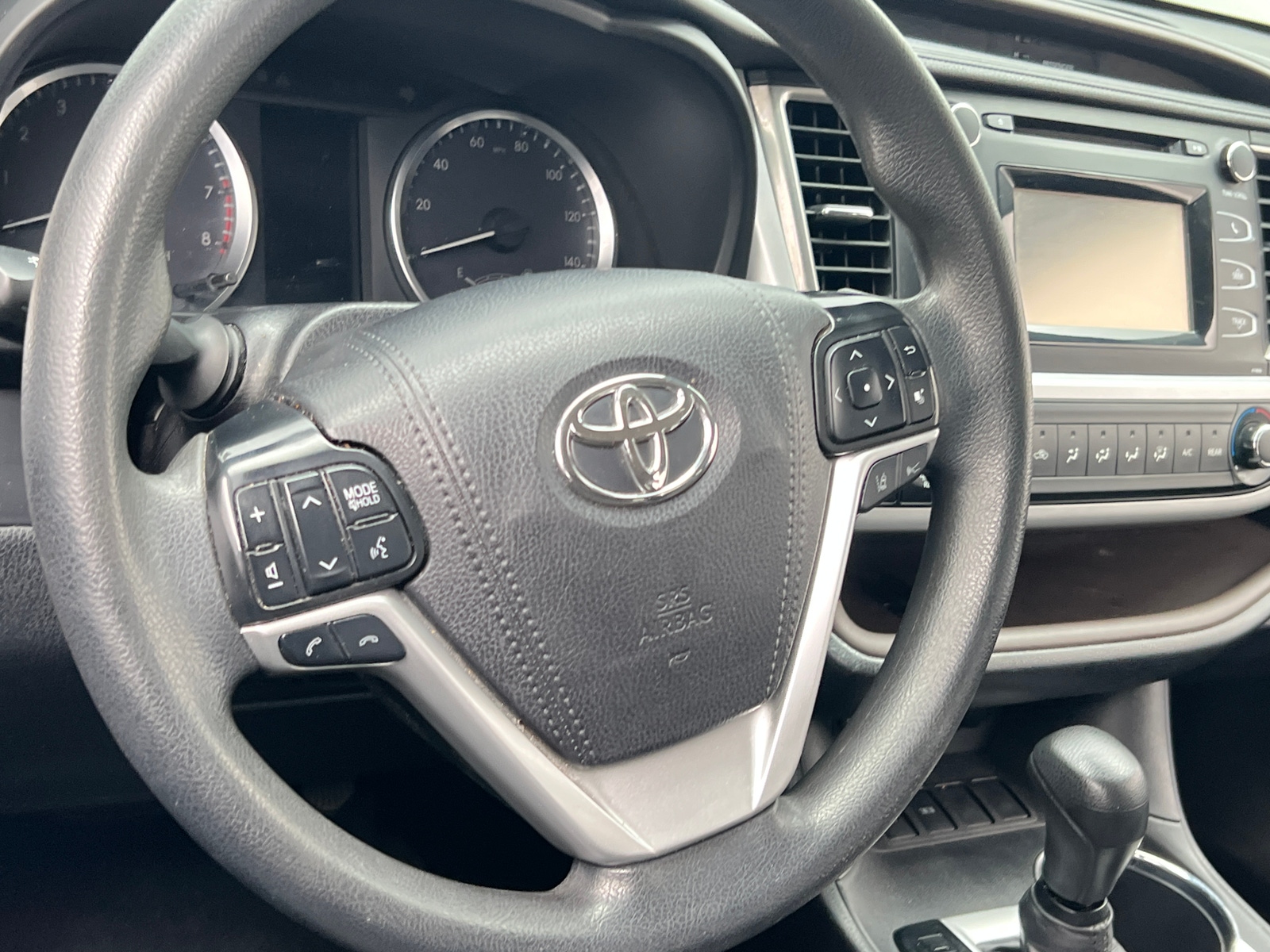 Thumbnail: 2019 Toyota Highlander - 5