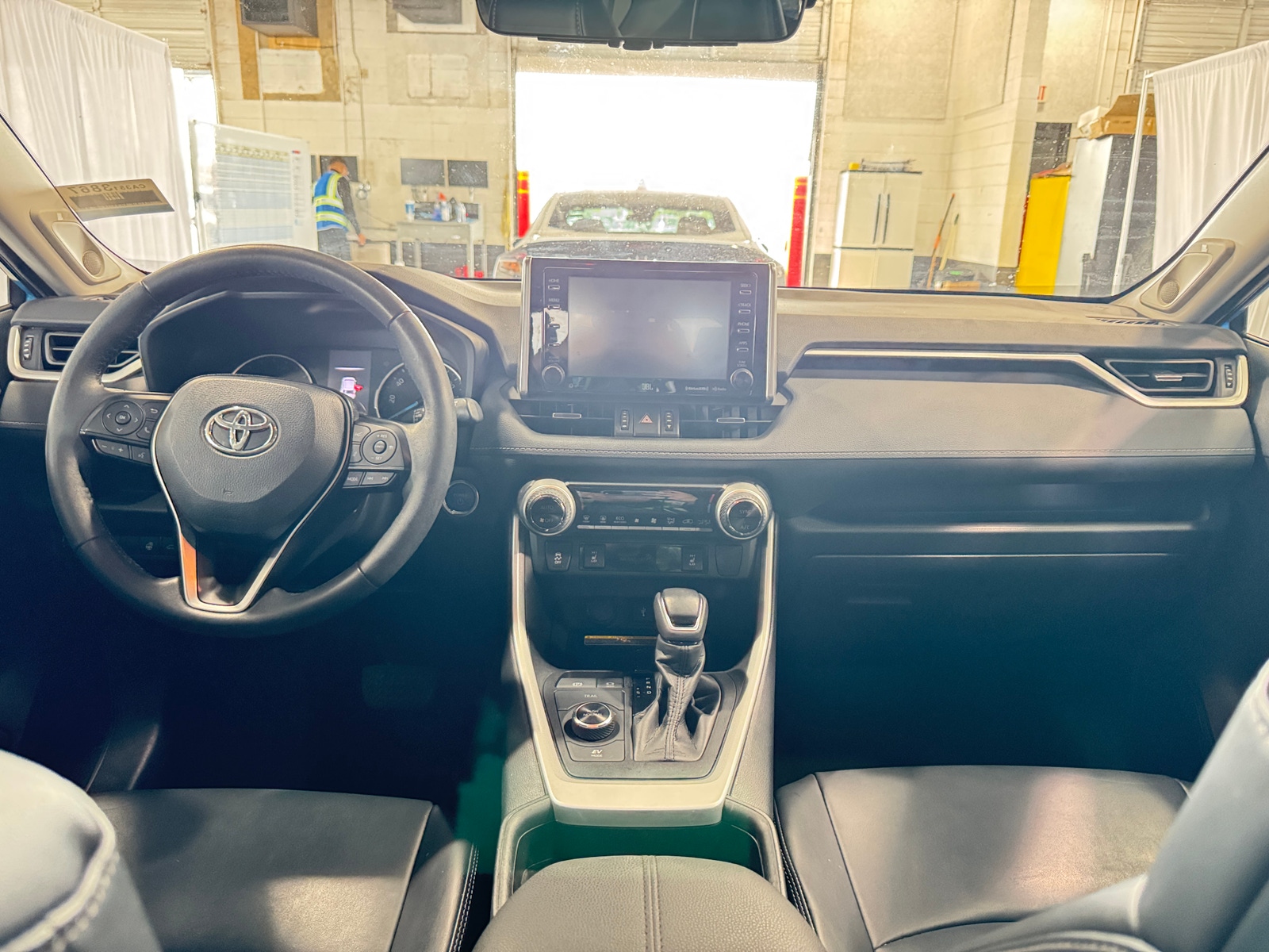 Thumbnail: 2021 Toyota RAV4 - 2