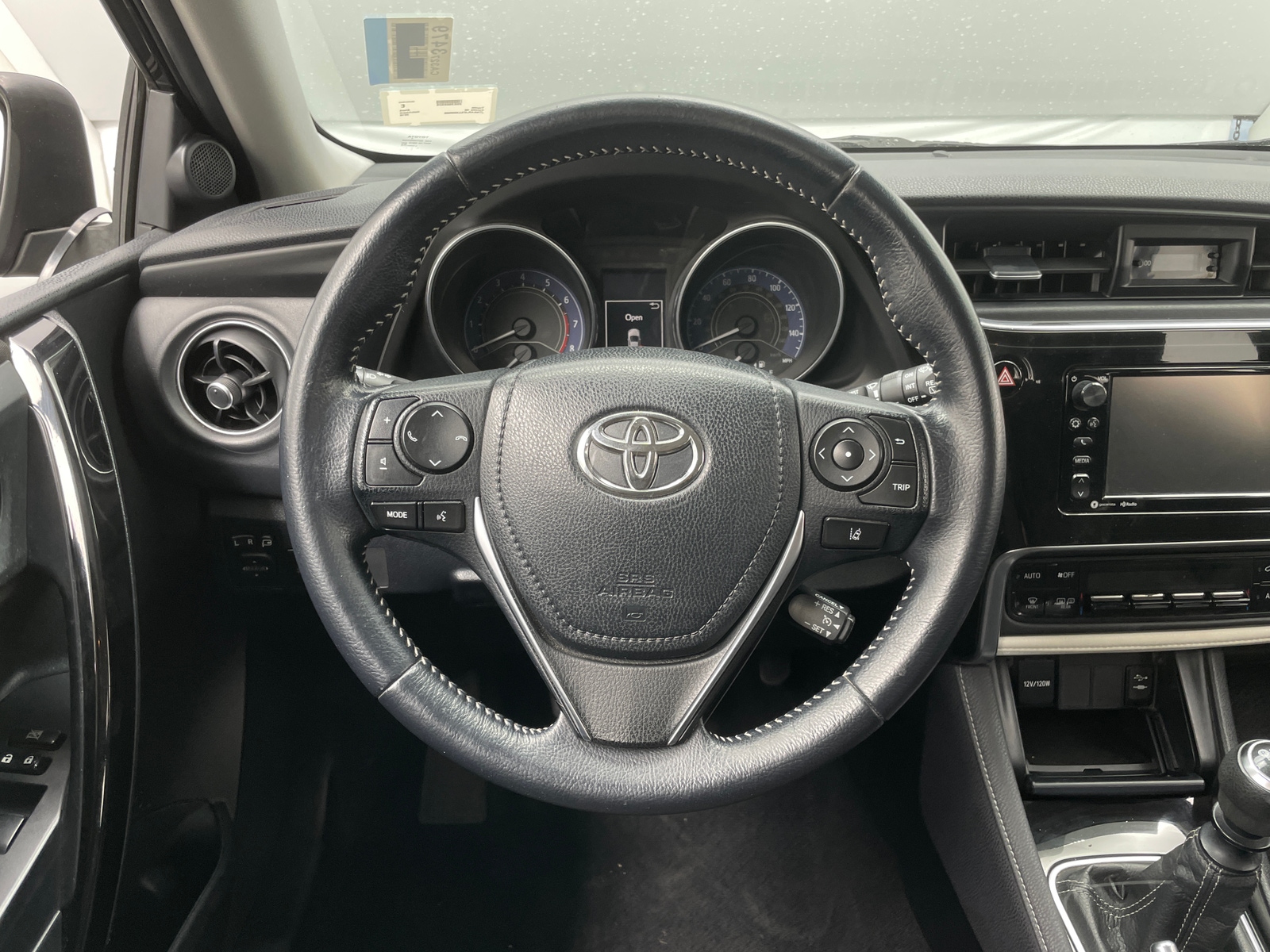 Thumbnail: 2018 Toyota Corolla iM - 5