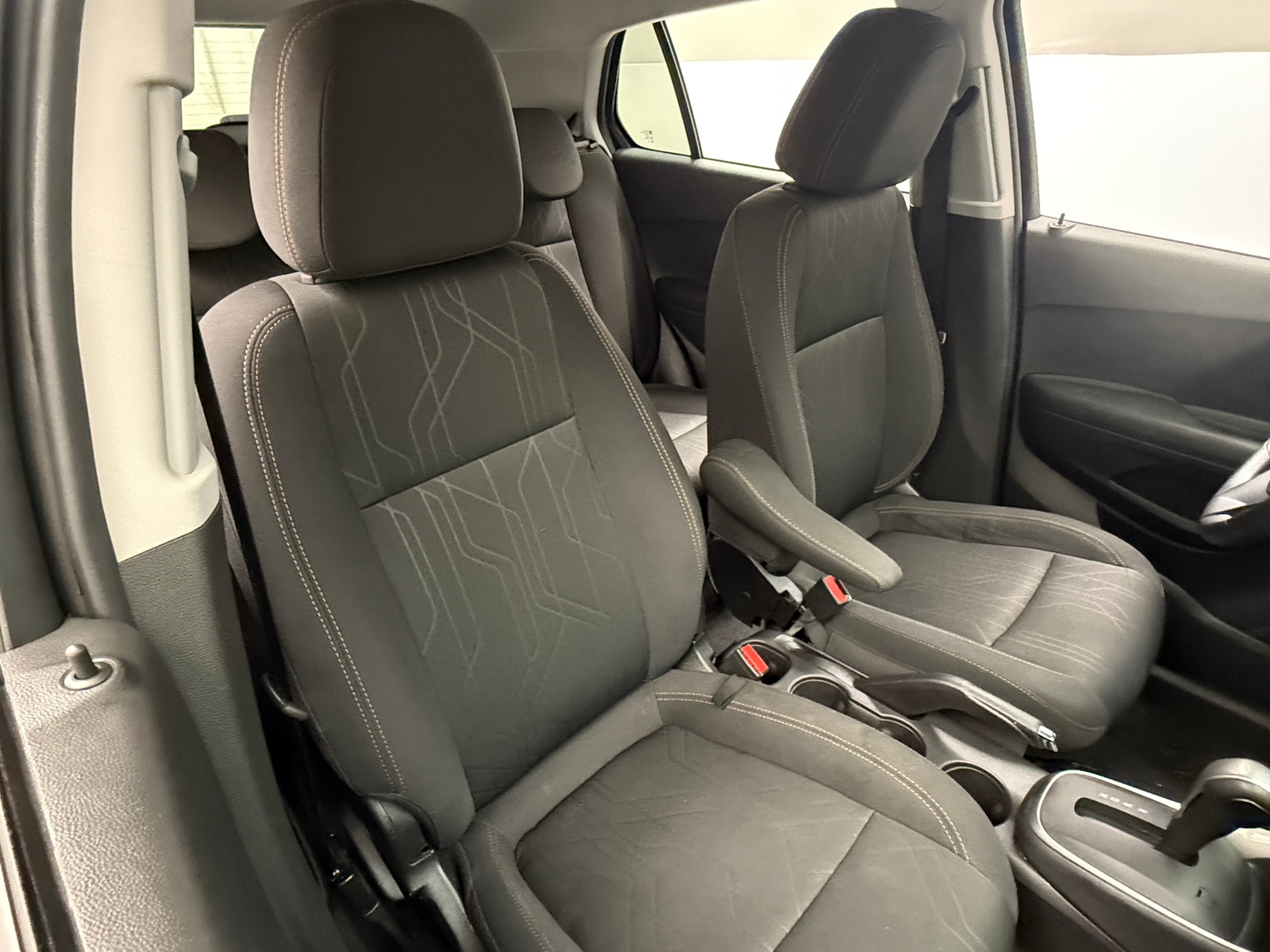 Thumbnail: 2019 Chevrolet Trax - 2