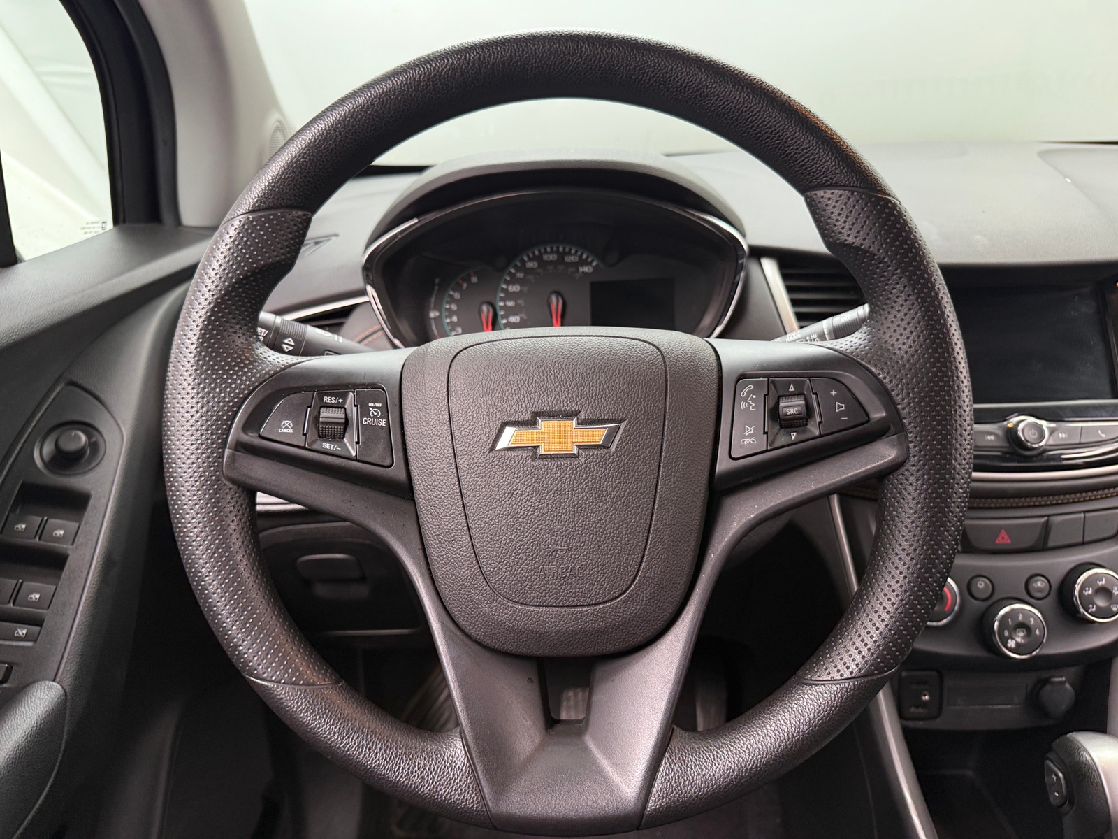 Thumbnail: 2019 Chevrolet Trax - 5