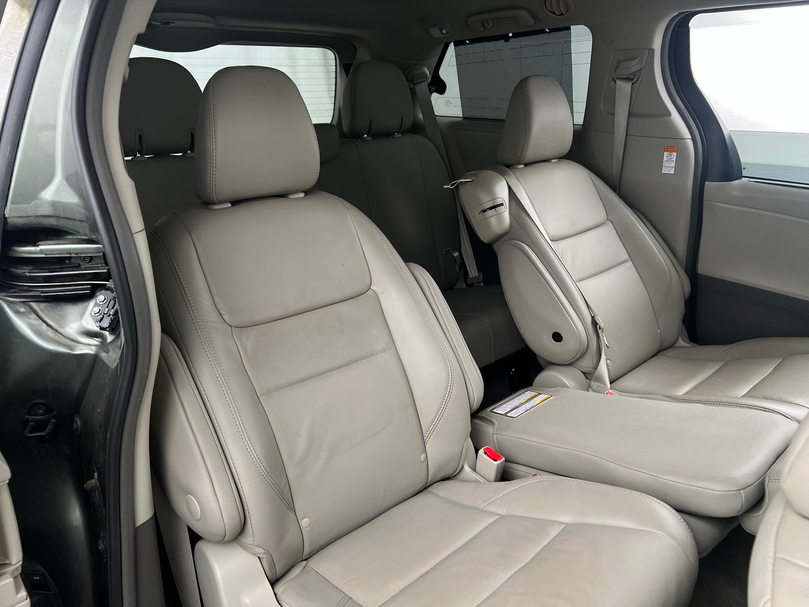 Thumbnail: 2018 Toyota Sienna - 5