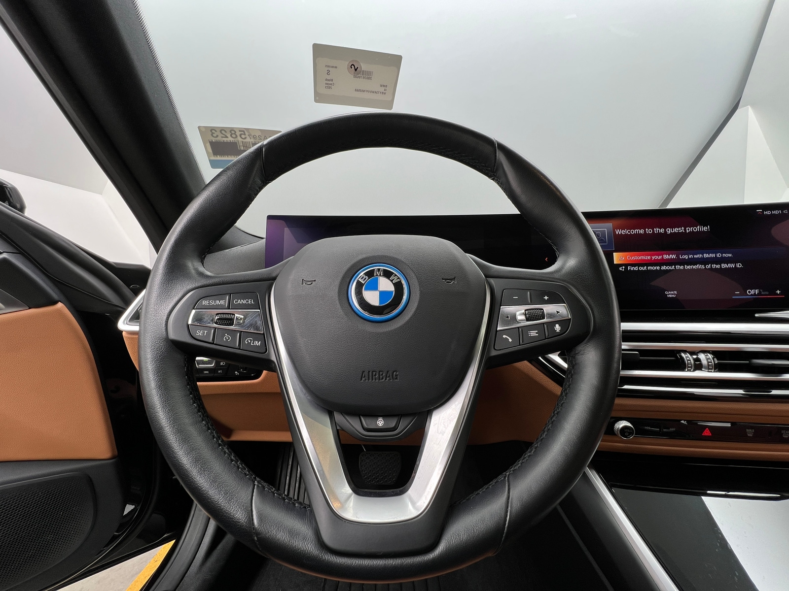 Thumbnail: 2023 BMW i4 - 3
