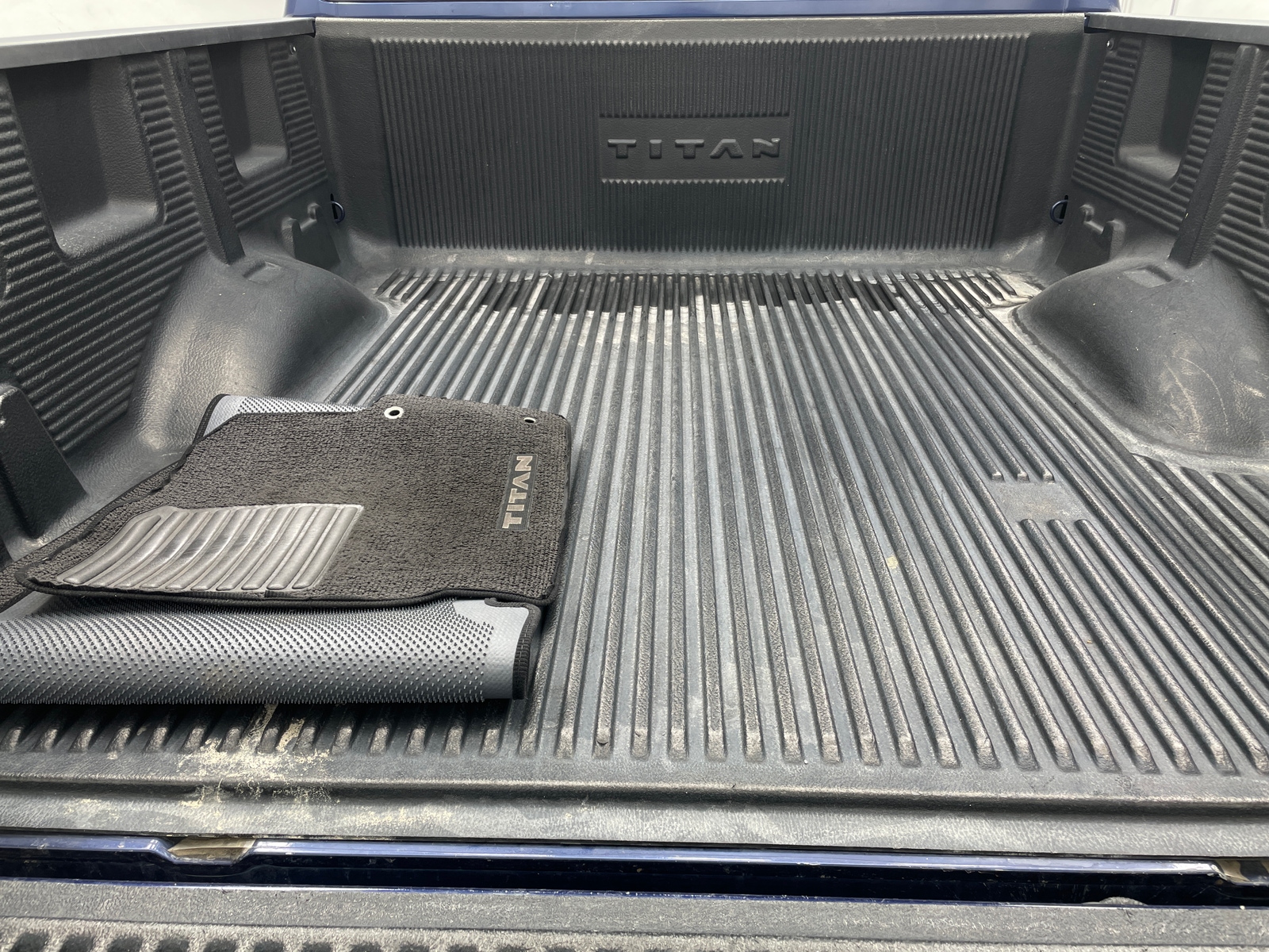 Thumbnail: 2018 Nissan Titan - 7