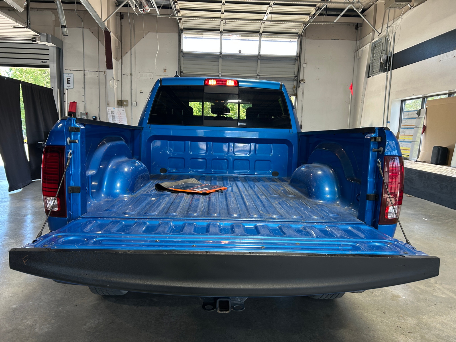 Thumbnail: 2020 RAM 1500 Classic - 7