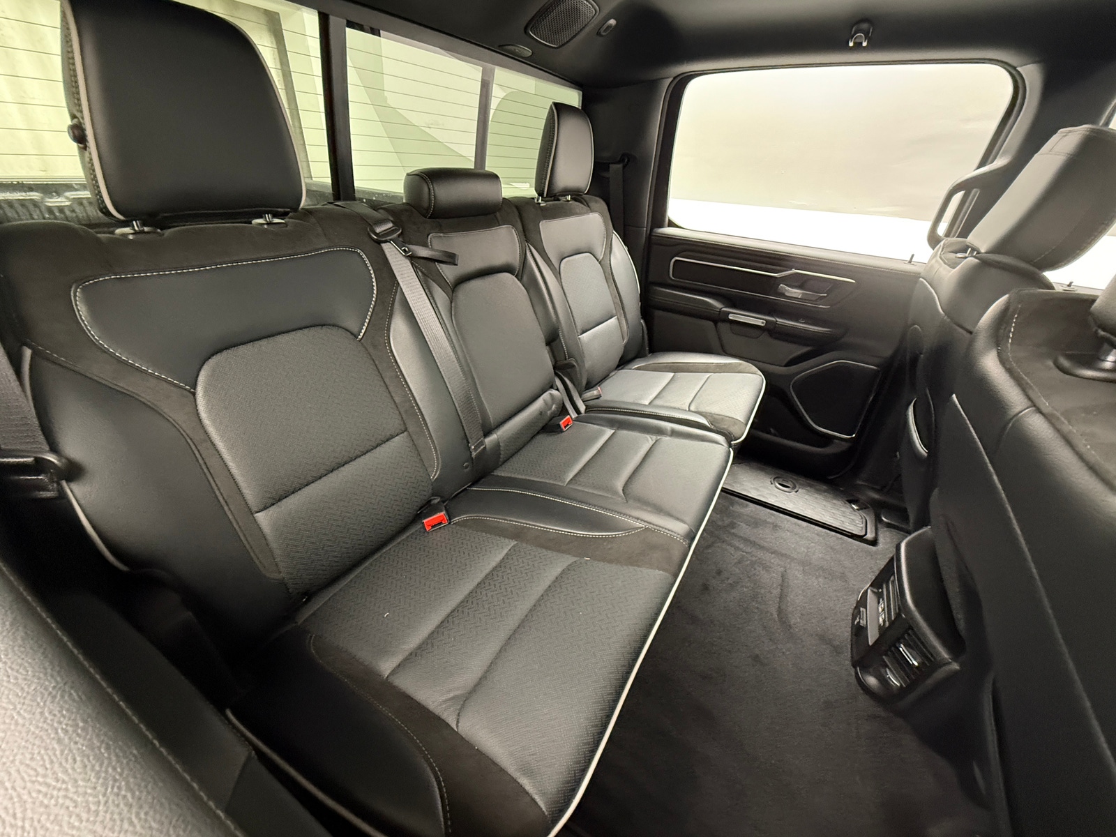 Thumbnail: 2025 RAM 1500 - 5