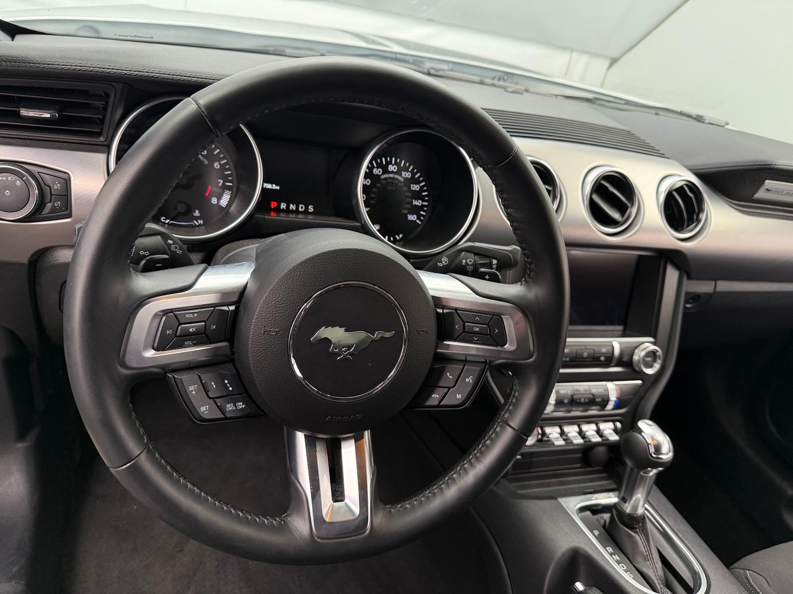 Thumbnail: 2022 Ford Mustang - 4