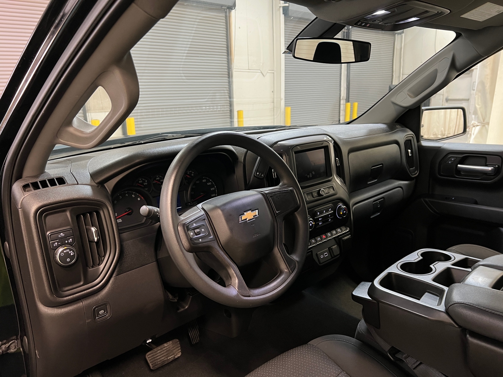 Thumbnail: 2021 Chevrolet Silverado 1500 - 3