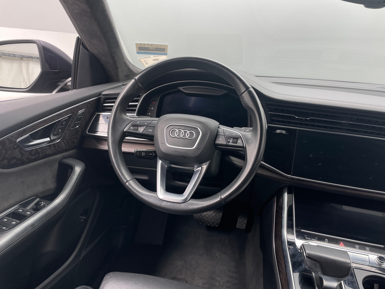 Thumbnail: 2019 Audi Q8 - 4