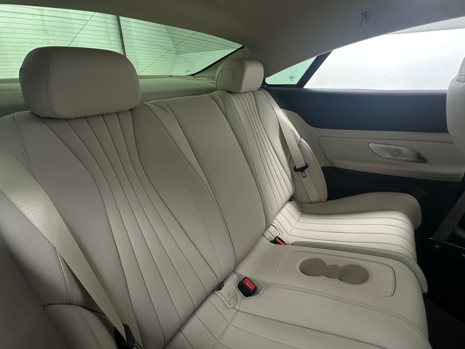 Thumbnail: 2018 Mercedes-Benz E-Class - 4