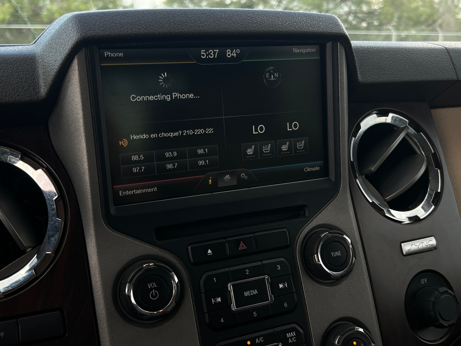 Thumbnail: 2016 Ford Econoline - 3