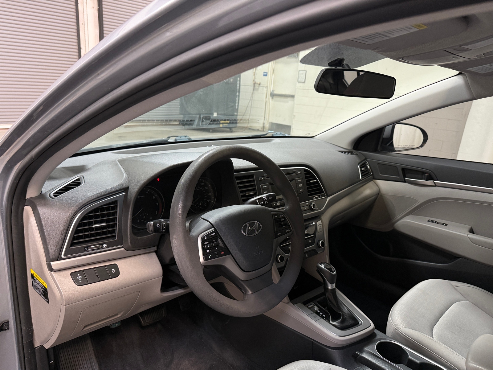 Thumbnail: 2017 Hyundai Elantra - 3