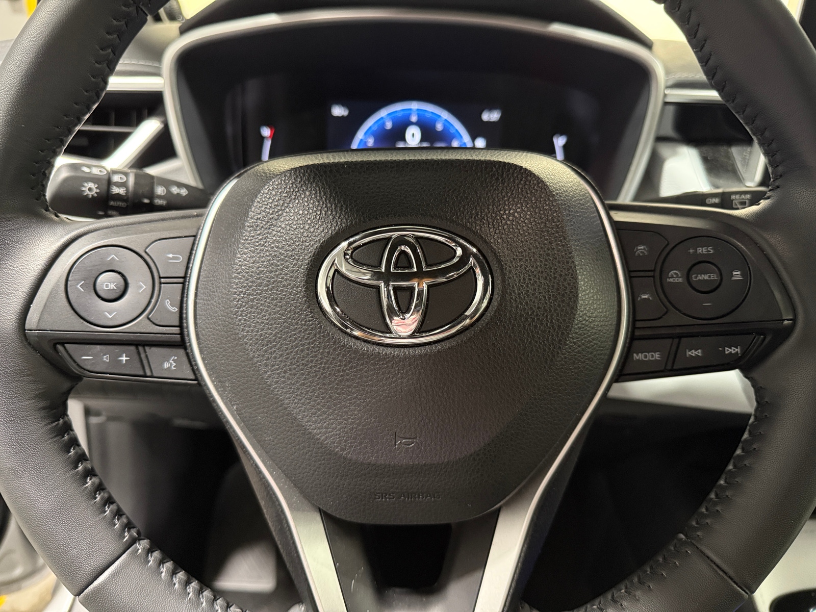 Thumbnail: 2024 Toyota Corolla - 4
