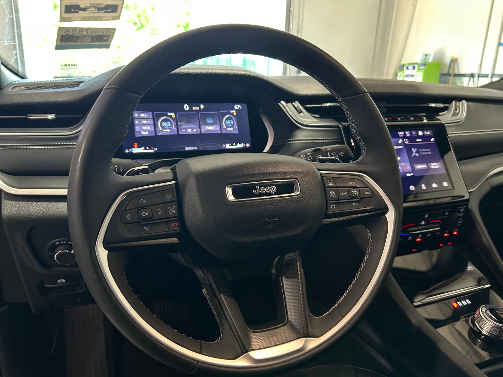 Thumbnail: 2024 Jeep Grand Cherokee L - 4