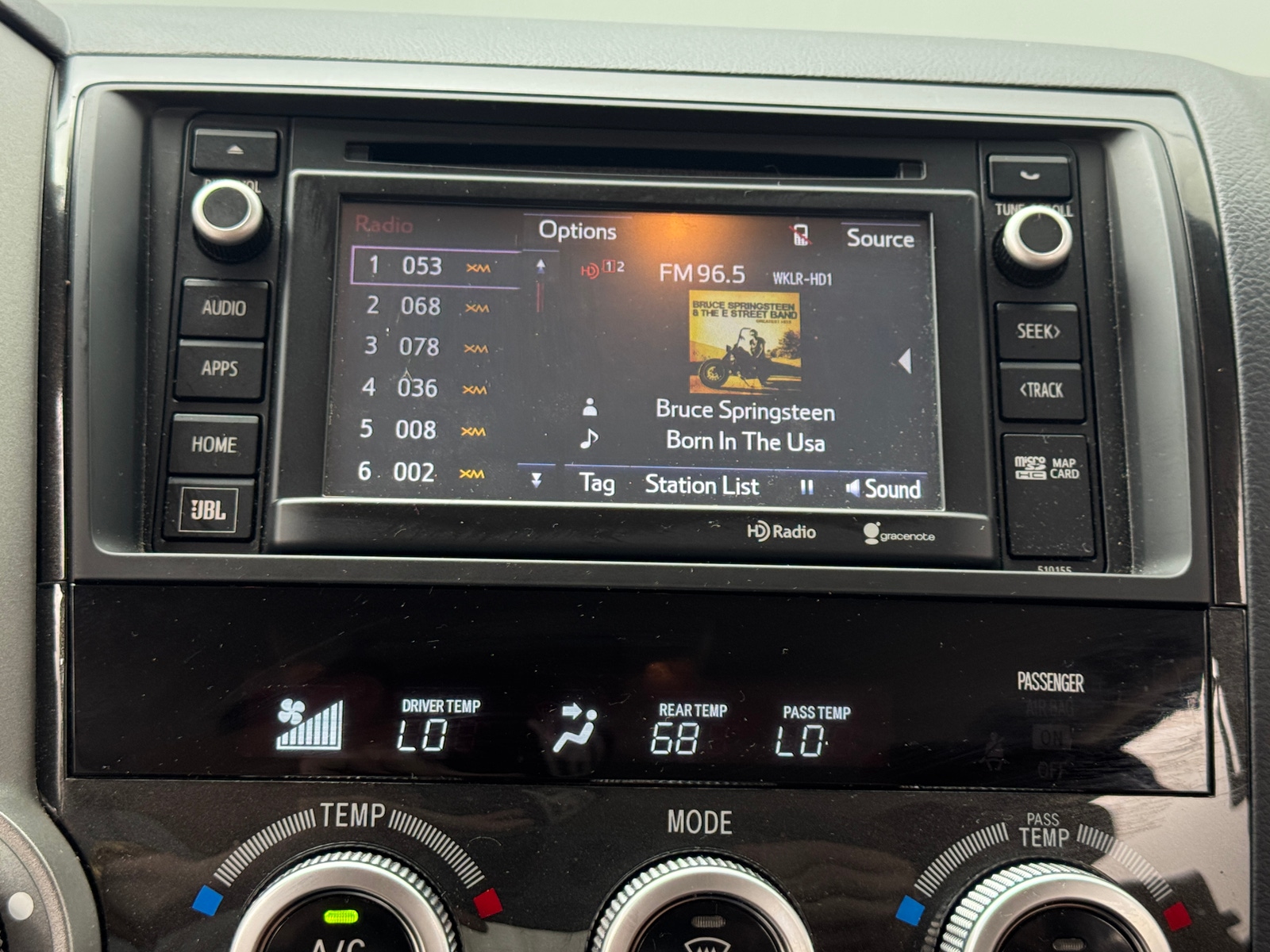 Thumbnail: 2016 Toyota Sequoia - 3