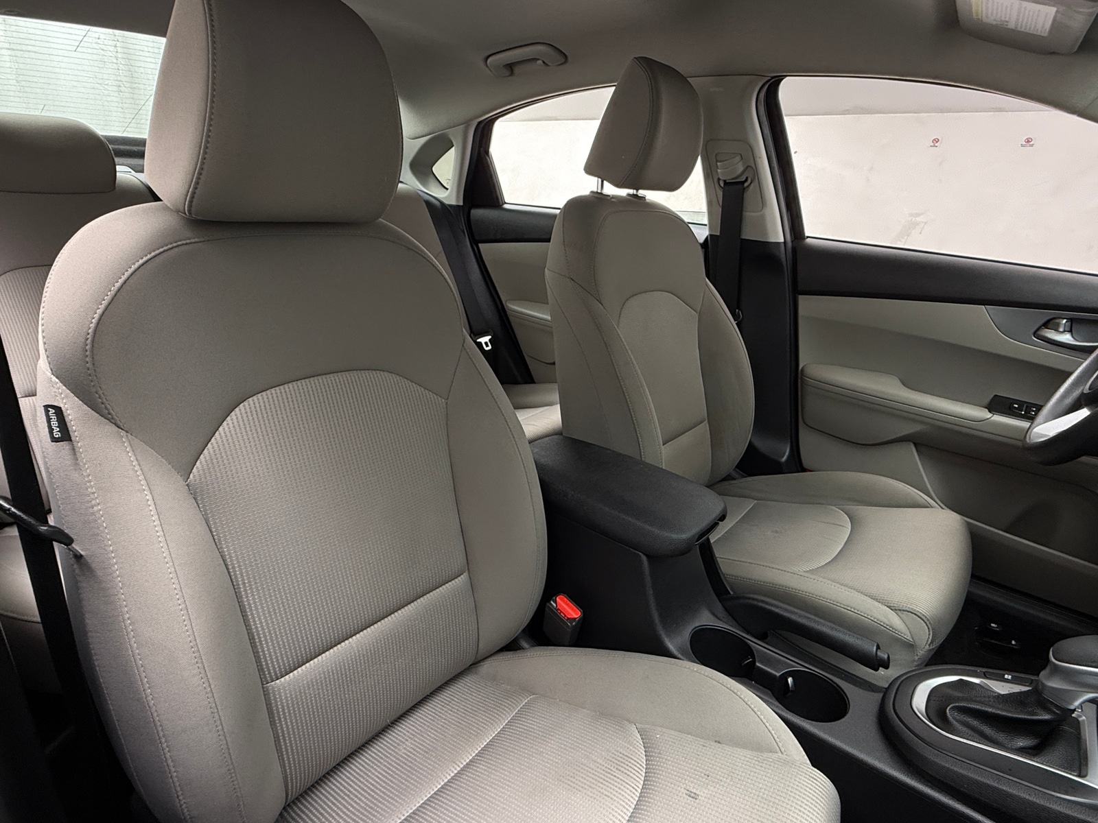 Thumbnail: 2021 Kia Forte - 2